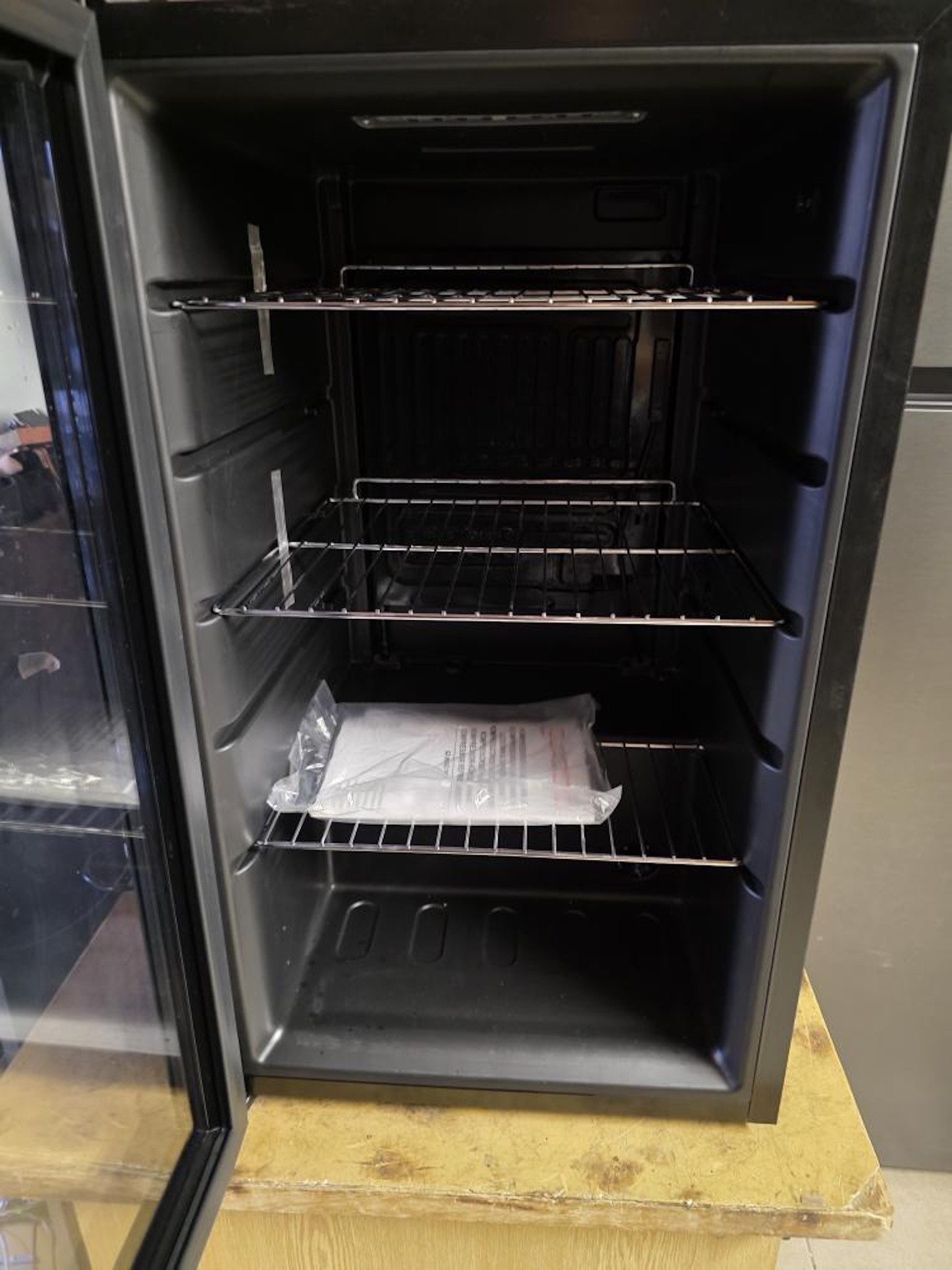 Chladiaca vitrína Guzzanti GZ 70G (II. akosť)